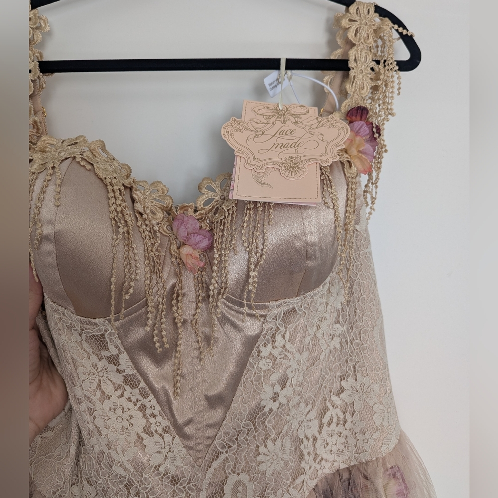 RARE "Oracle Of The Blossom" Fairy, Whimsical Dress - Picture 5 of 5